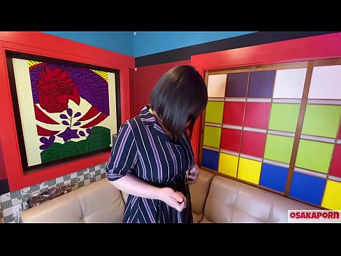 ❤️ 日本可爱的大奶子用性玩具自慰并达到高潮。她在采访中谈到了她的性交经历。巨大的乳房和多毛的阴部大声呻吟。奥萨卡波恩 ☑ Sex video